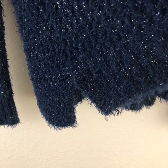 Rampage Long Sleeves Metallic Open Knit Sweater L - Picture 3 of 7